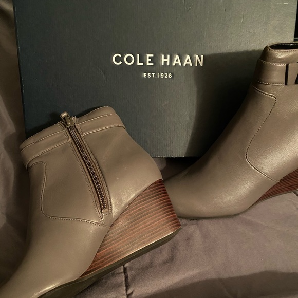Shoes - Picture 1 of 1